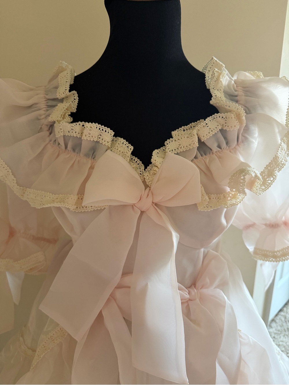 Selkie mini carriage dress - Picture 2 of 6